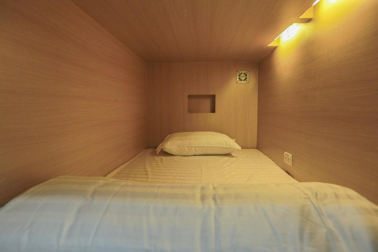 Petit Espace Boutique Hostel Vientiane Bagian luar foto