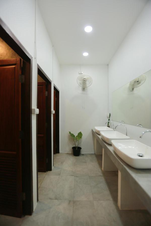 Petit Espace Boutique Hostel Vientiane Bagian luar foto